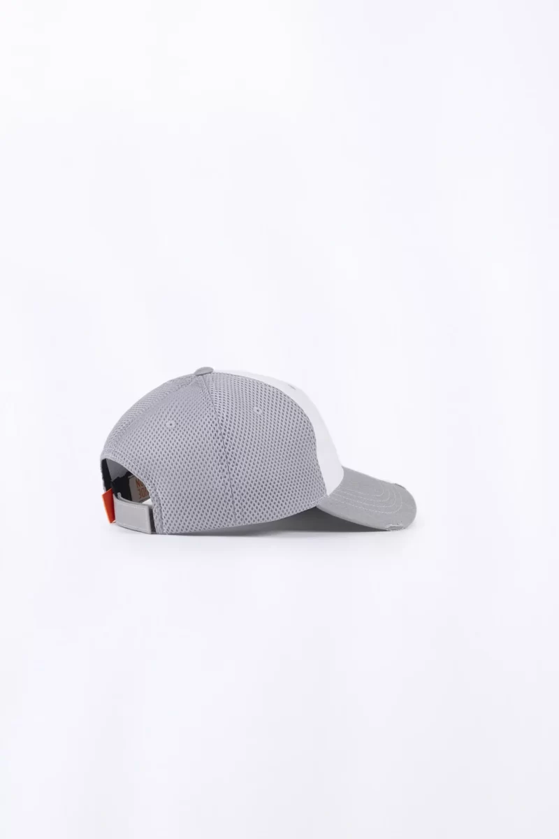 Casquette Gertrude en Silicone Billy Vintage White : L'Élégance du Style Usé en Blanc